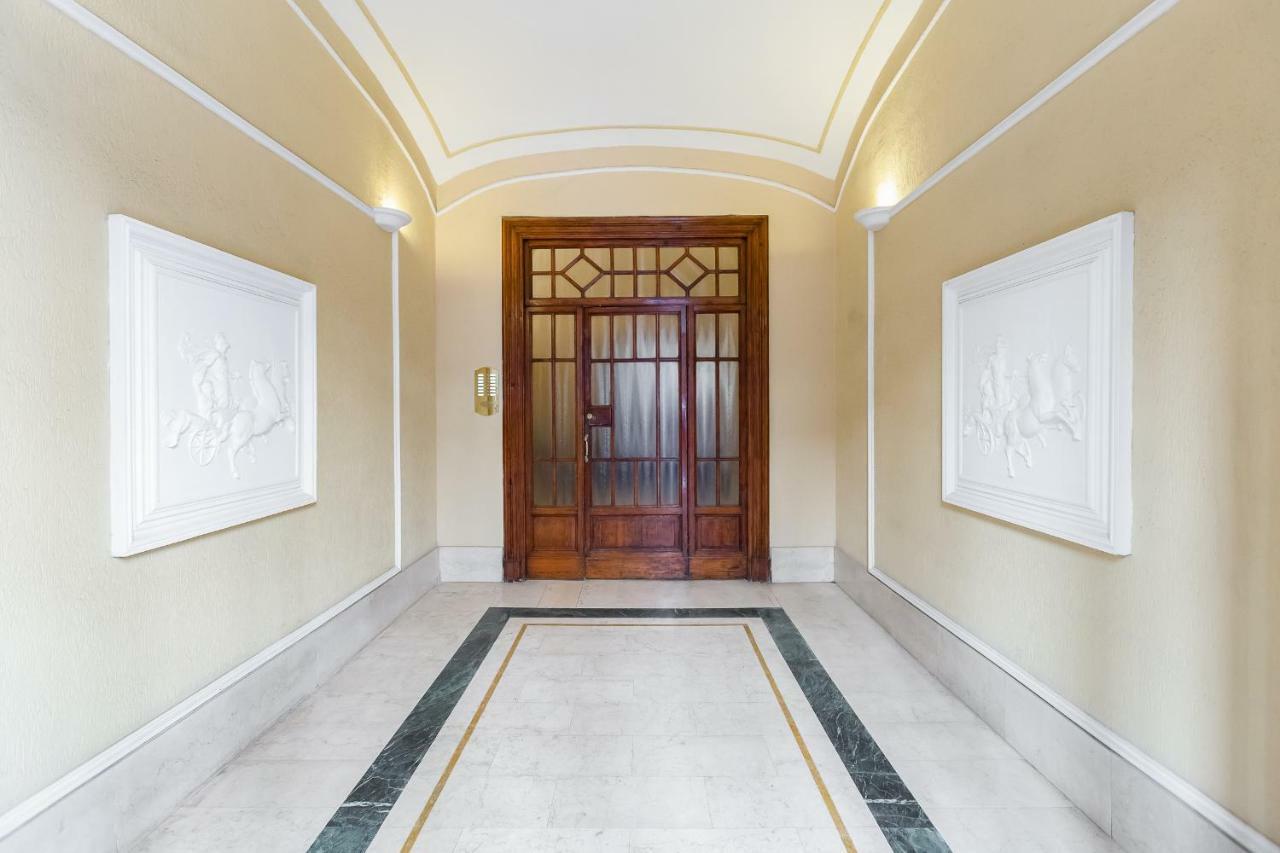 Elegant Apartment โรม ภายนอก รูปภาพ