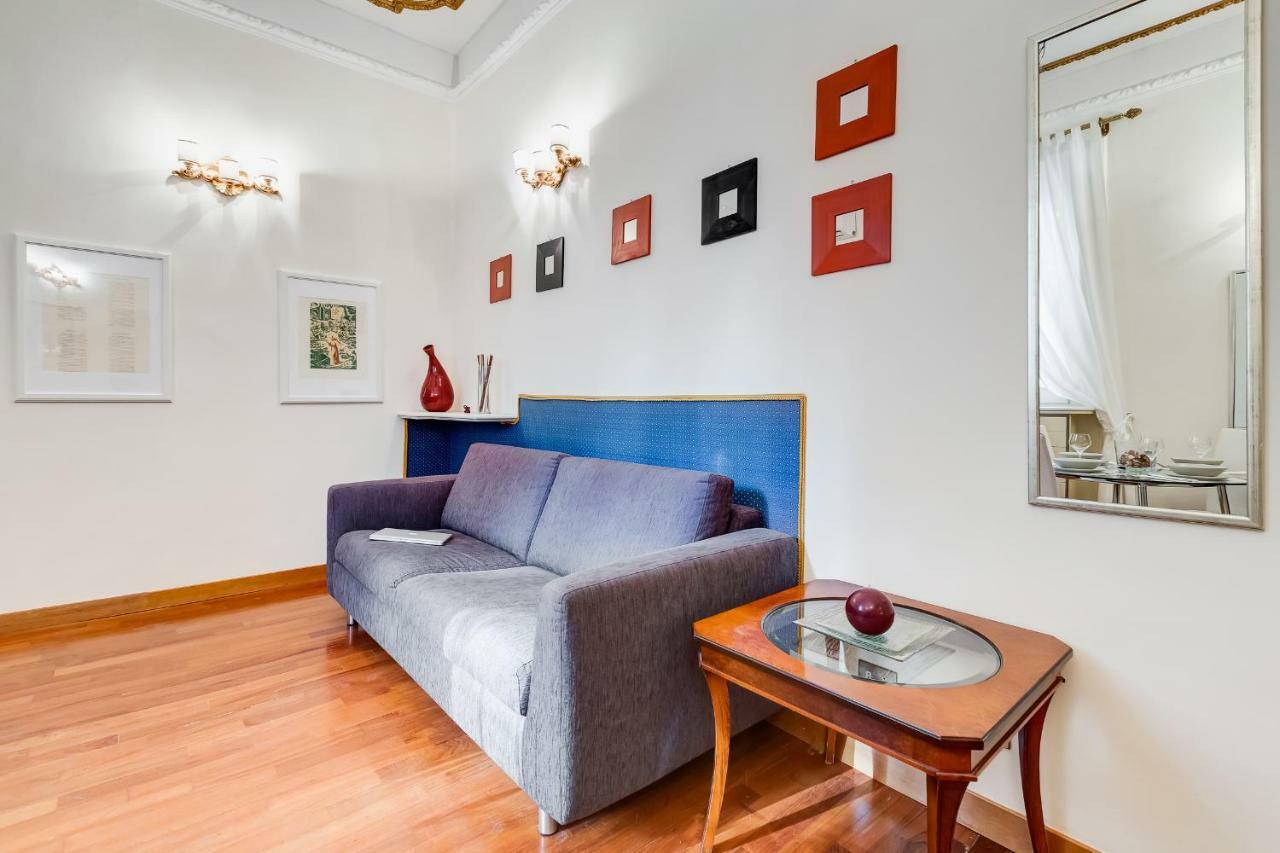 Elegant Apartment โรม ภายนอก รูปภาพ