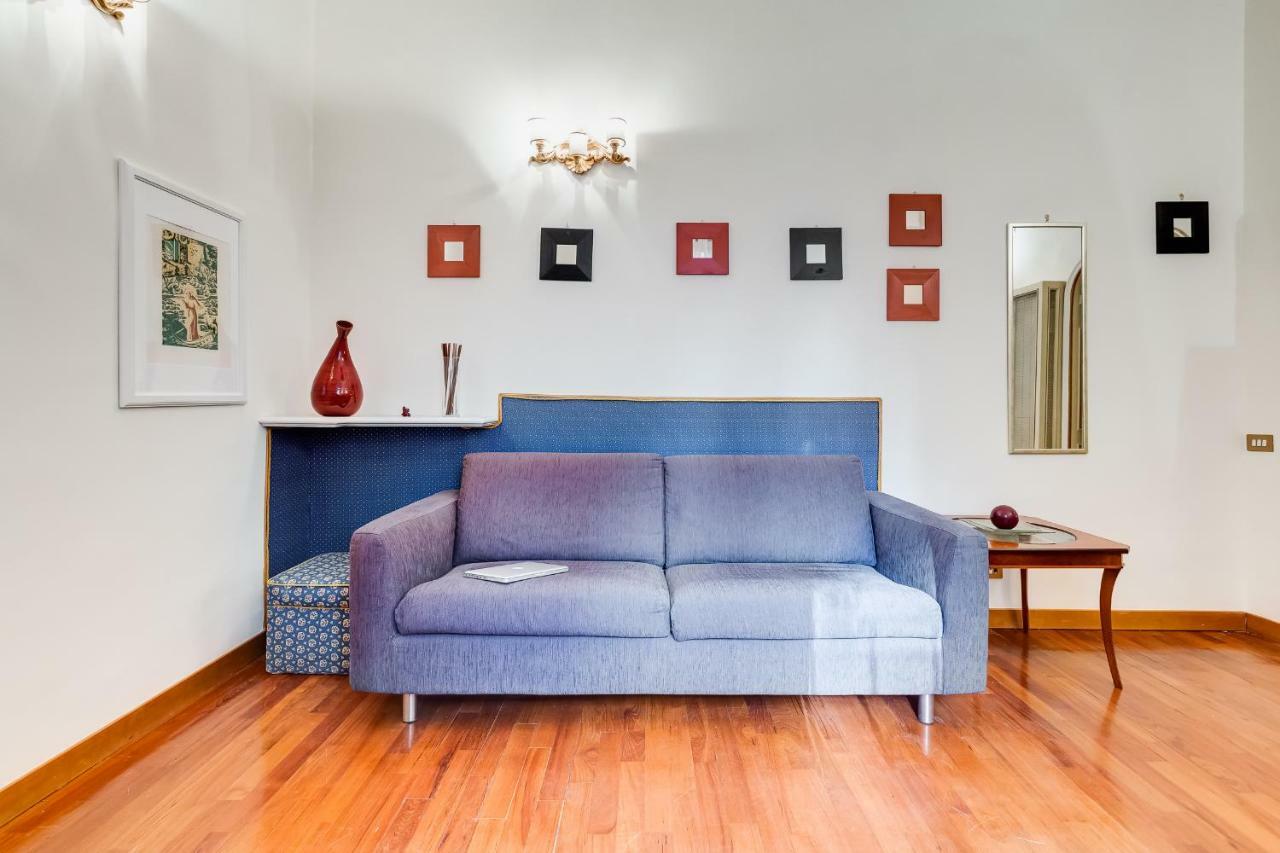 Elegant Apartment โรม ภายนอก รูปภาพ